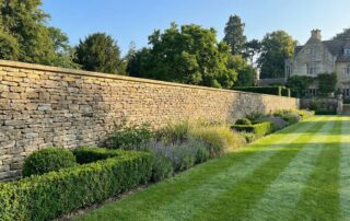 15. Experts Landscaping Services - Fencing Gates London